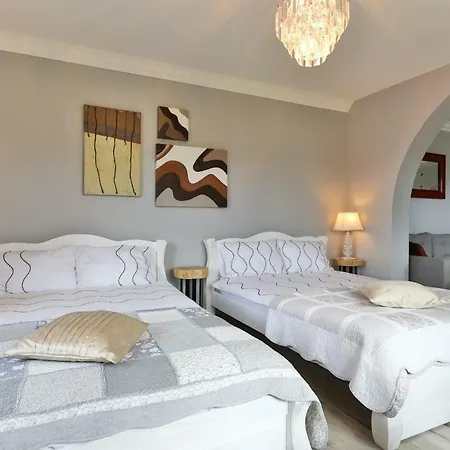 Goscinne Rozek Rum i privatbostad